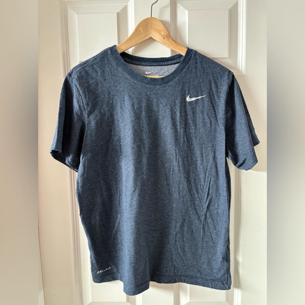 Nike Dri Fit, short sleeve tee shirt